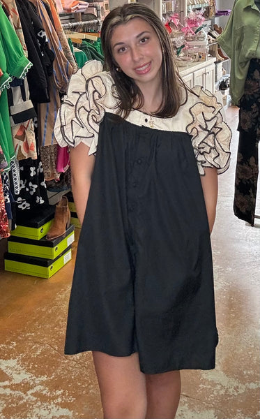 Black/Cream Ruffle Sleeve Dress